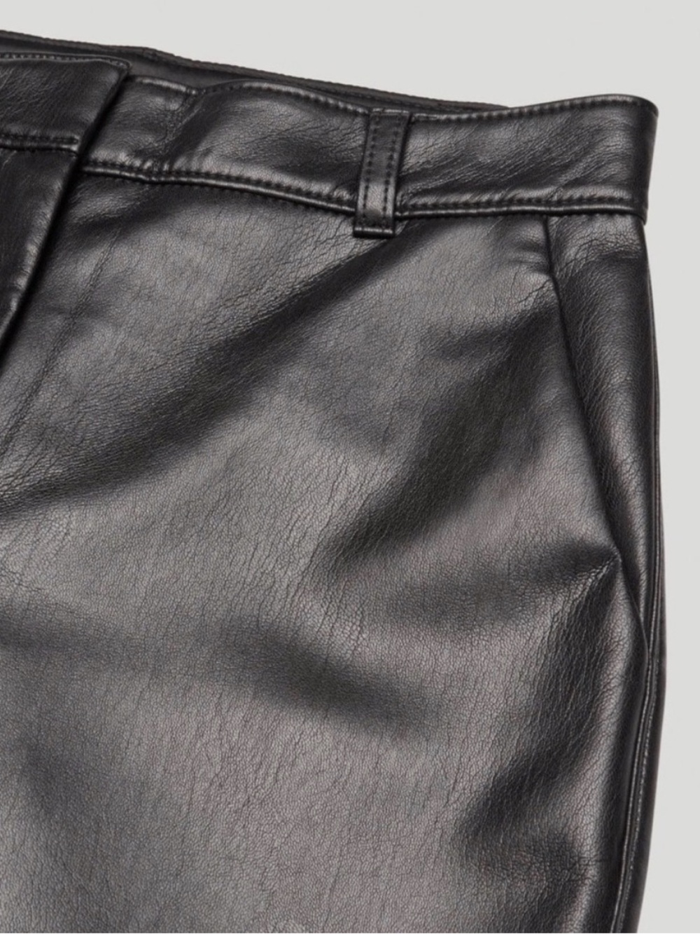 Aritzia BABATON Command Pants Black Vegan Leather Size 4 - Picture 4 of 9